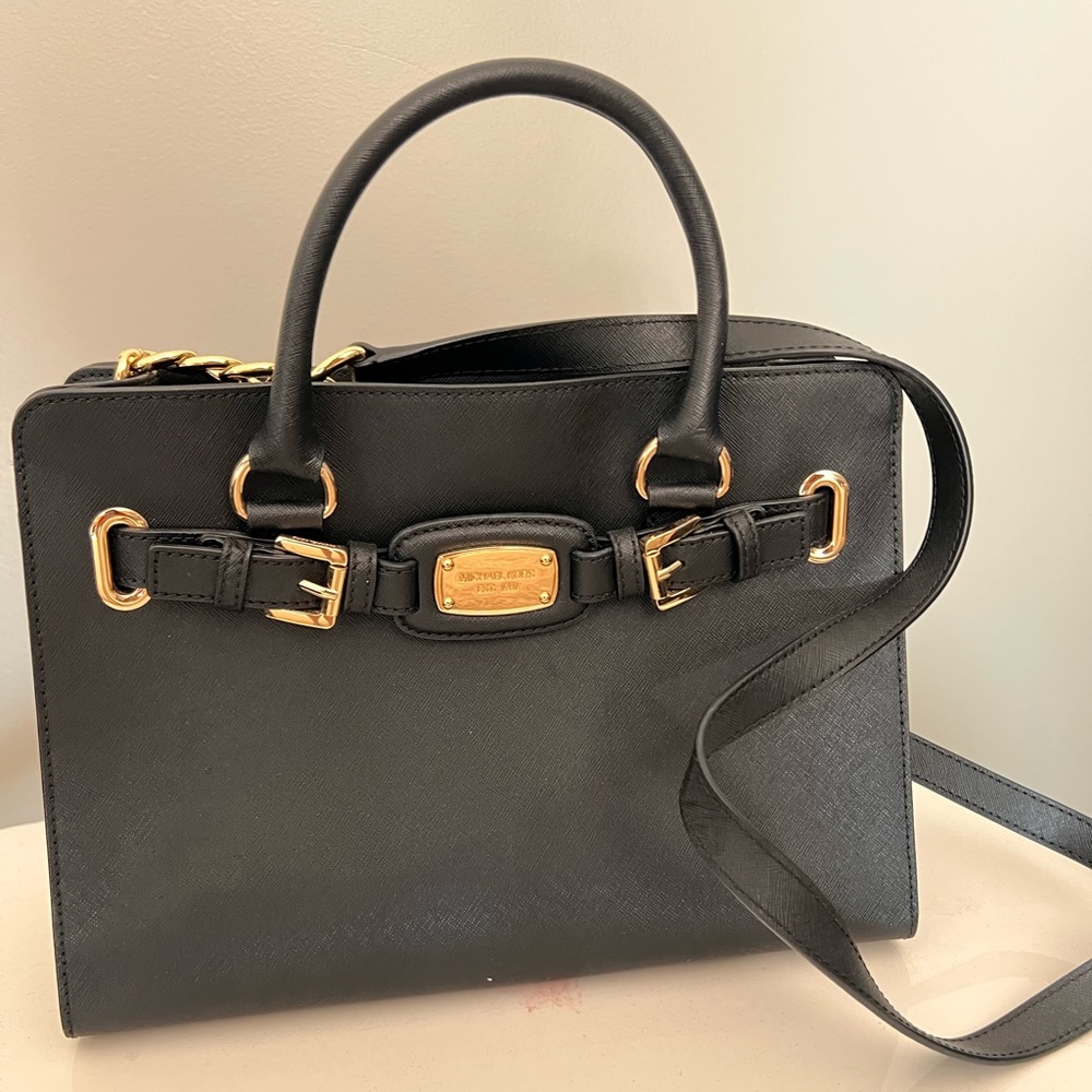 Michael Kors black shoulder bag or crossbody
